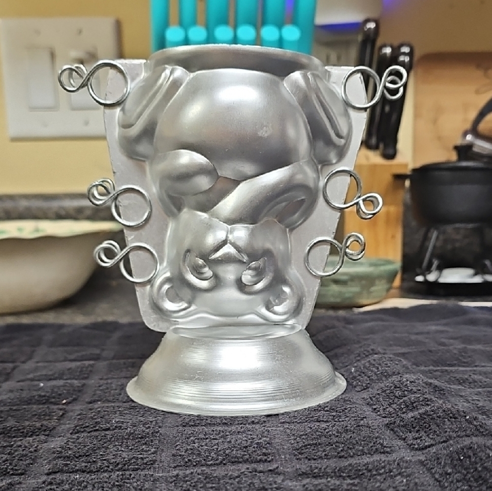 Wilton BEAR chocolate Mold 1974